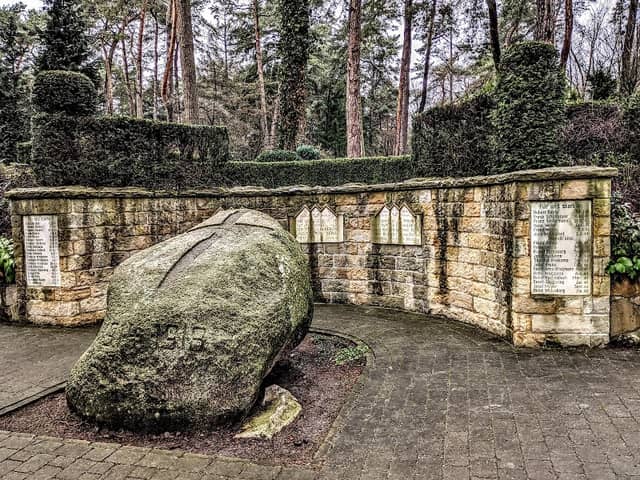 Ehrenmal - Image 1