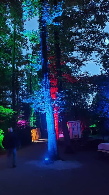 Erlen Park - Image 1