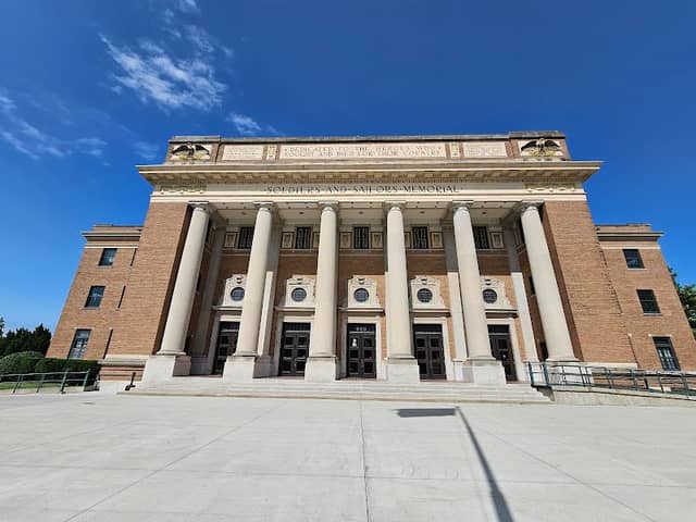Memorial Hall - Image 1