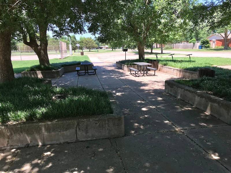 Meadow Lakes Park - Image 3