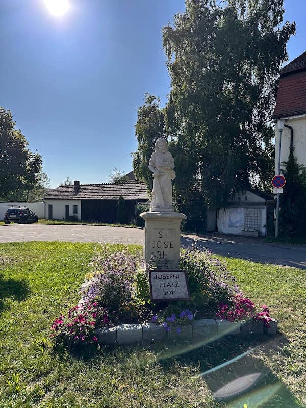 Josephi Platz - Image 1