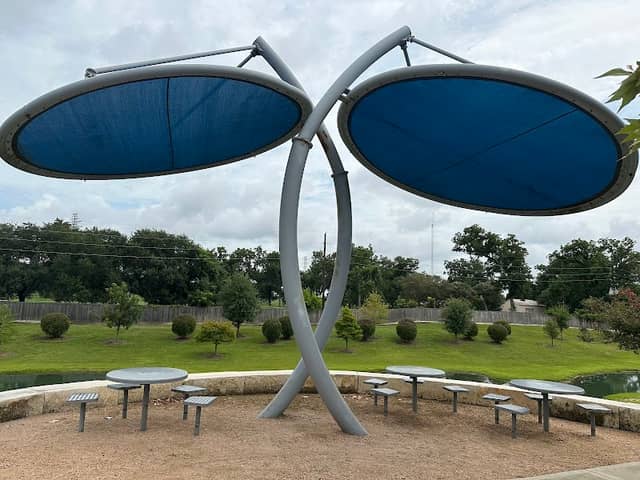 Shaded Arbor Park - Image 3