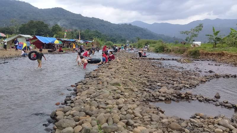Pantai Cihonje Sembir - Image 2