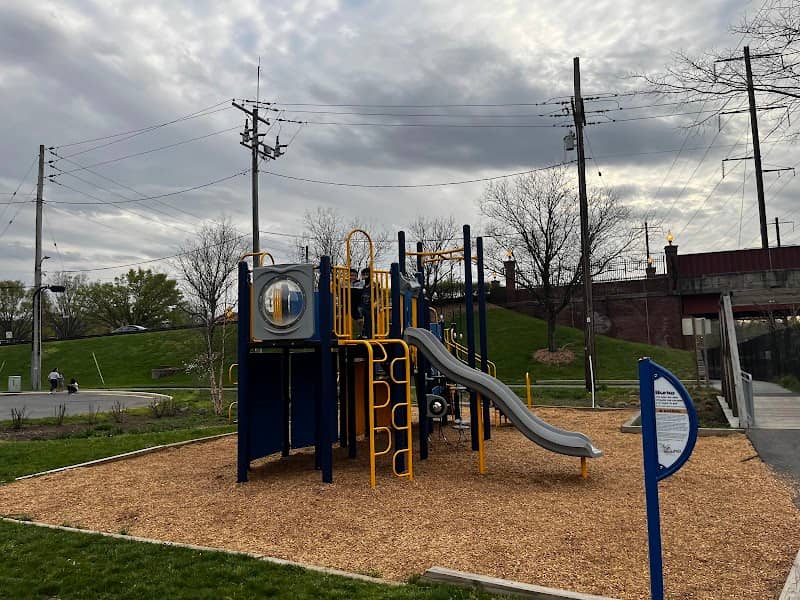 10th Street Heritage Park - Image 2