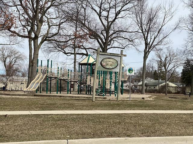 Altermatt Park - Image 1