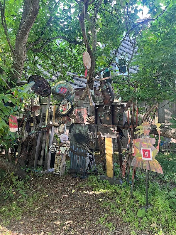Railroad Village - Image 1
