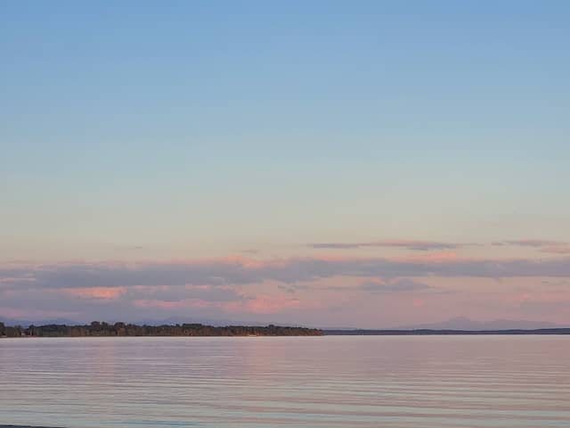 Cumberland Bay - Image 1