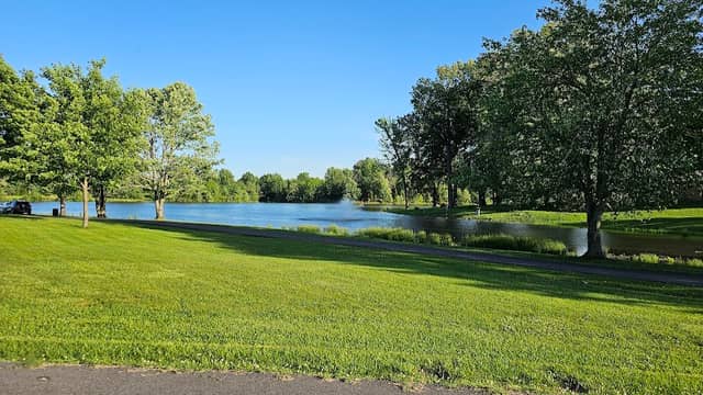 Madisonville Park Lake South - Image 2