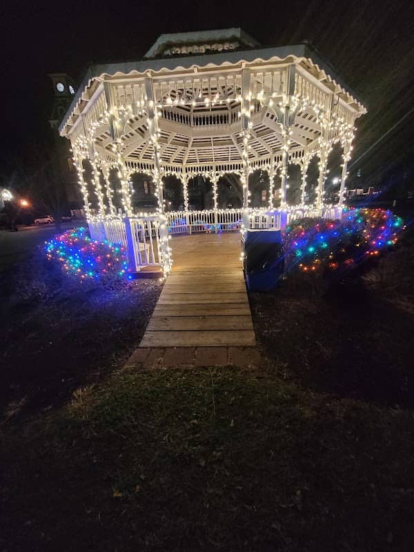 Catalpa Ridge Gazebo - Image 2