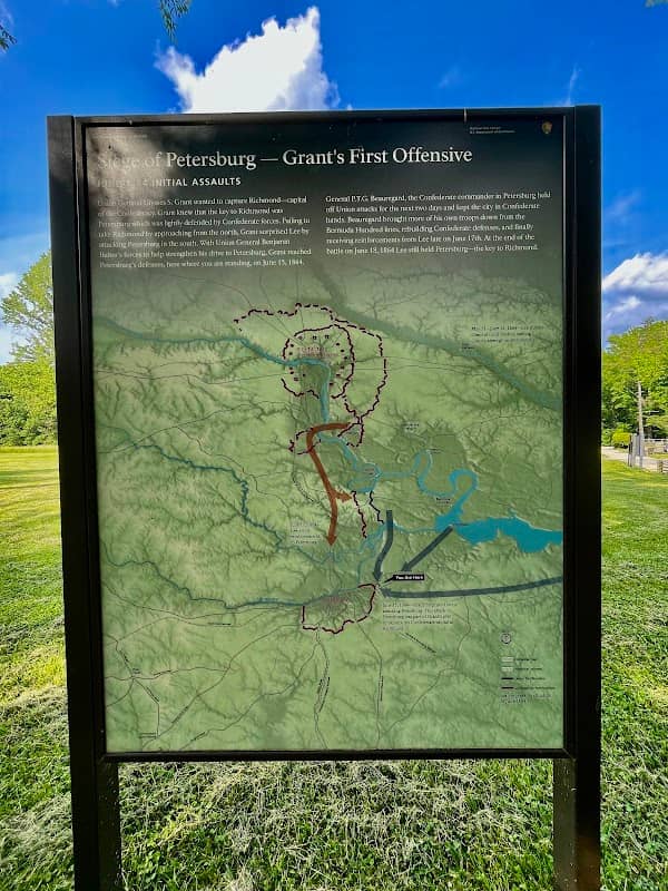 Petersburg National Battlefield Park Trailhead - Image 1