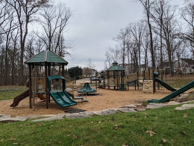 Potomac Crossing Park - Image 1