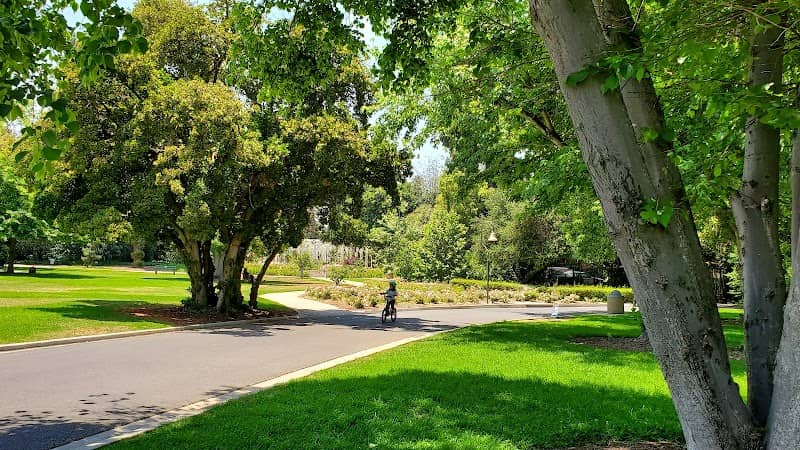 Lacy Park - Image 4
