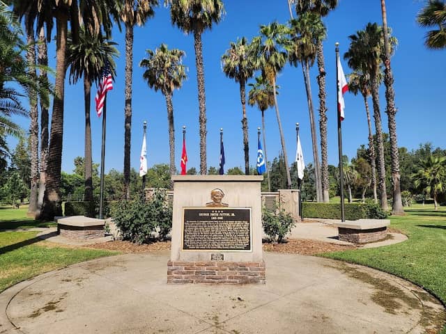 Lacy Park - Image 5