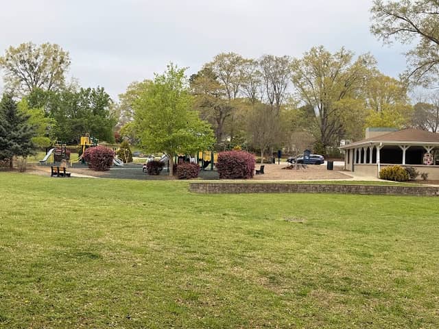 Falcon Park - Image 3