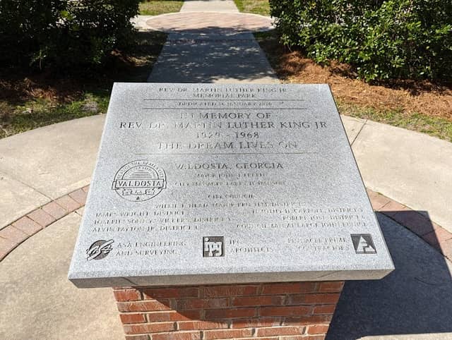 Martin Luther King Jr. Memorial - Image 1