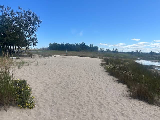 Snake Island Parking Area - Image 2