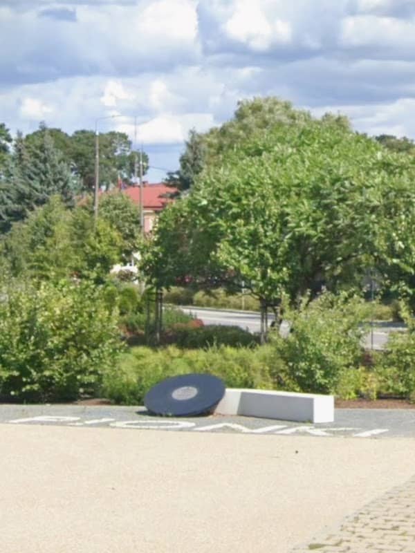 Obelisk CZARNEJ PŁYTY - Image 1