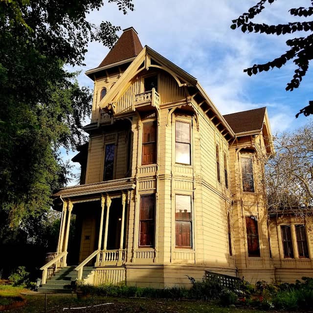Cohen Bray House - Image 1