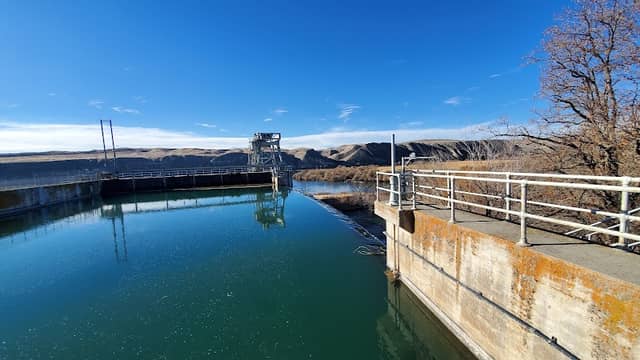 Upper Salmon Falls Dam - Image 1