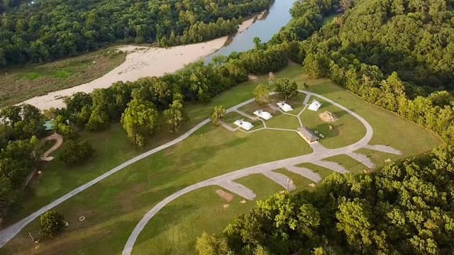 The River Bluff Cabins - Image 1