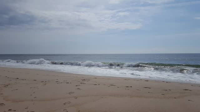 Cryder Beach - Image 1