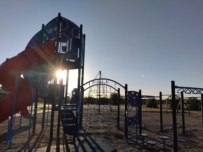 Scenic Heights Park - Image 2