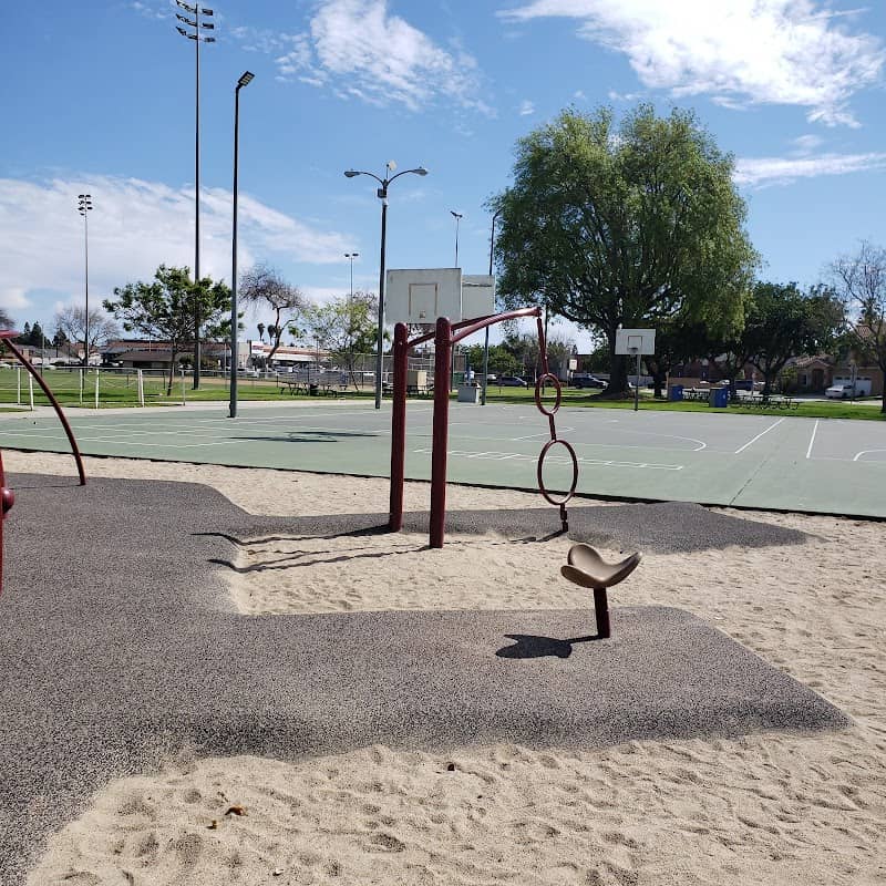 Artesia Park - Image 2