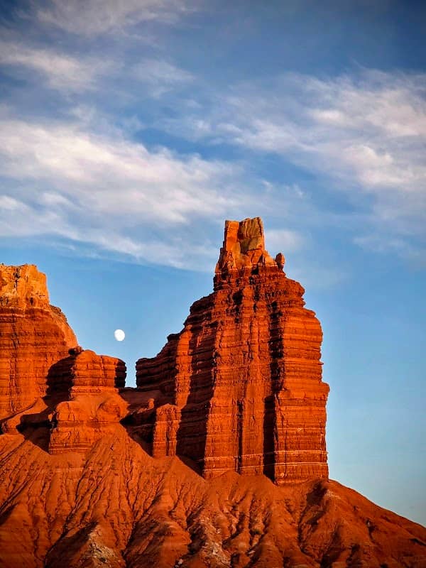 Chimney Rock Trailhead - Image 1