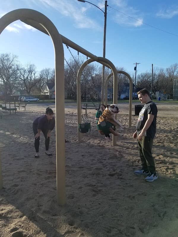 10th and Ash Park - Image 3