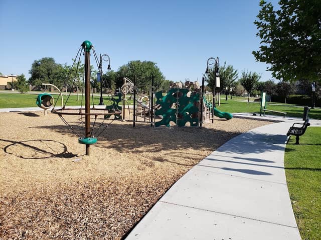 Riverton City Park - Image 1