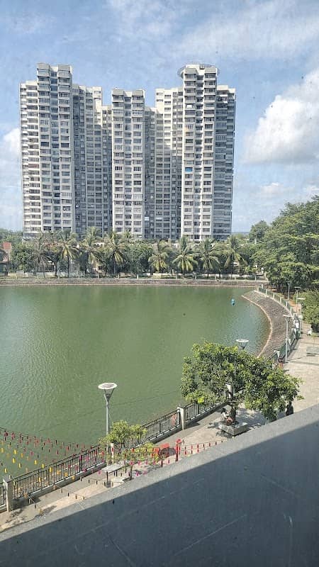 Shobha city lake - Image 2