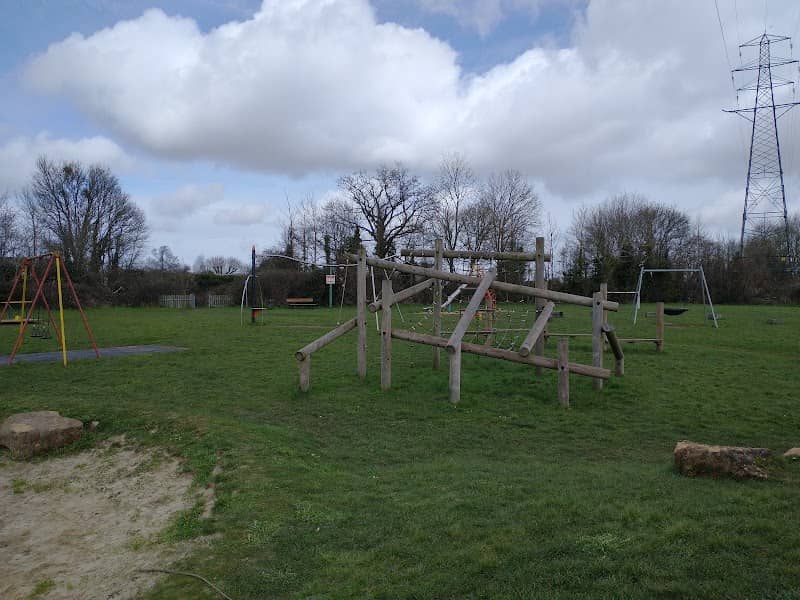 Farriers Green Park - Image 1