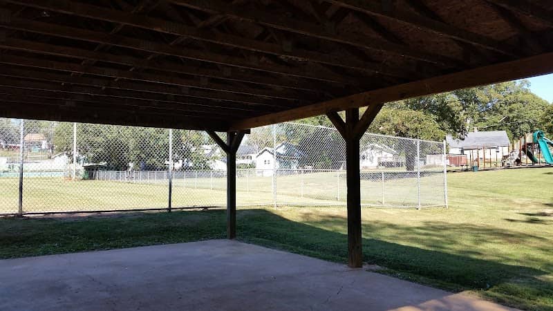 Woodside Park - Image 2