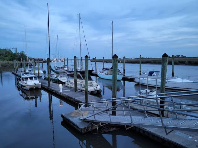 Darien River WaterFront Park & Docks - Image 1