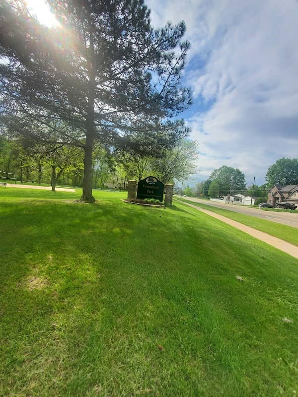 Farmstead Park - Image 1