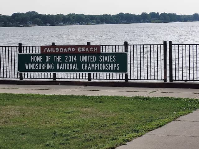 Lake Front Park - Image 3