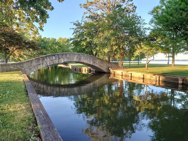 Doty Park - Image 2