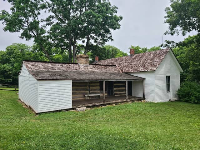 Jesse James Birthplace - Image 1