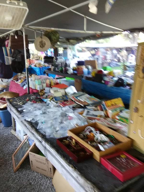 Olde Tyme Flea Market - Image 1