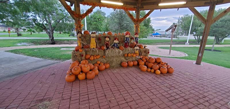 Roloff Park - Image 1