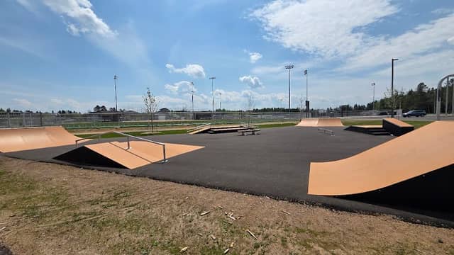 Hermantown Skatepark - Image 1