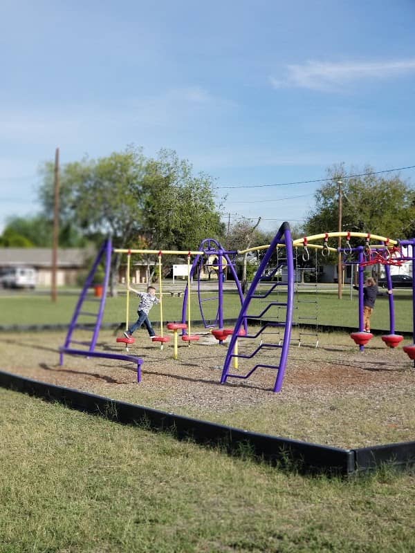 Klipstein Park - Image 1