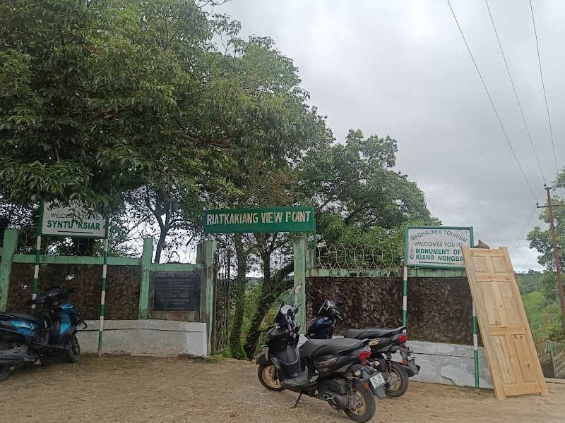 SYNTU KSIAR PARK - Image 2