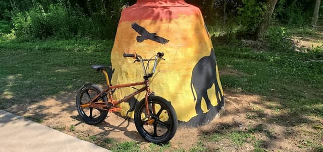 Statesville Greenway-Fourth Creek Trail Trailhead - Image 2