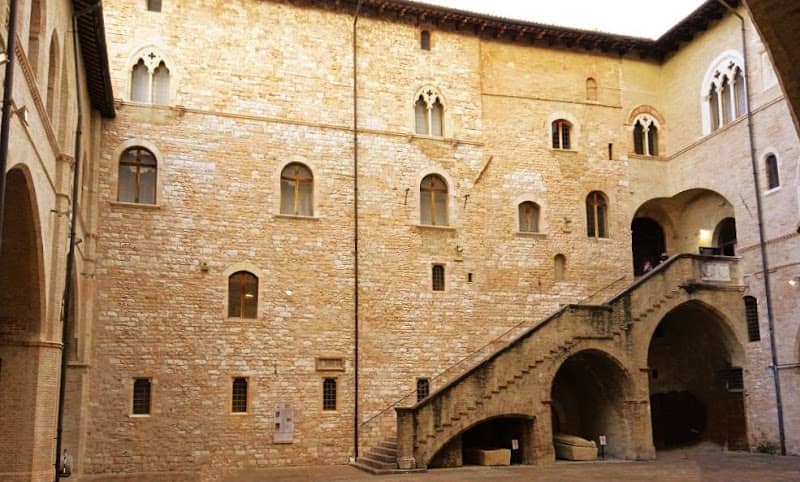 Palazzo Trinci - Image 1