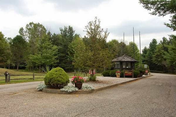 Thousand Trails St. Clair - Image 1