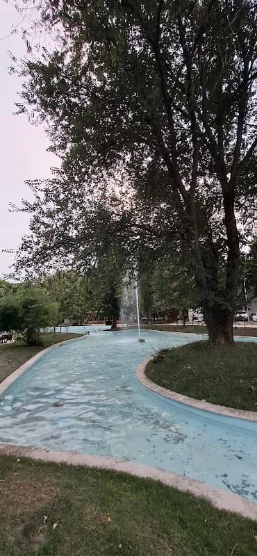 Fantana arteziana Gradina Publica - Image 2
