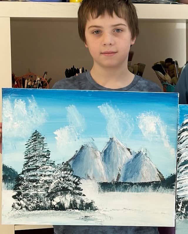 Little Blank Canvas Art Studio - Image 2