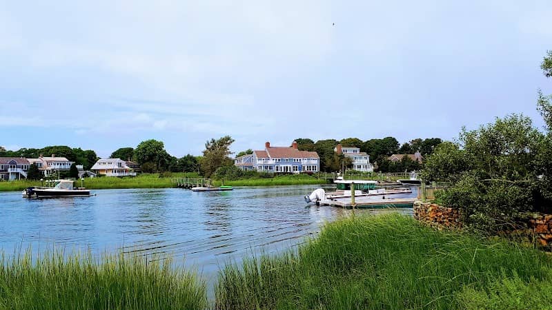 Town Way to Water - Image 1