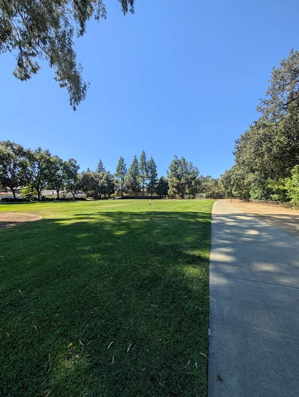 Hawkins Park - Image 2